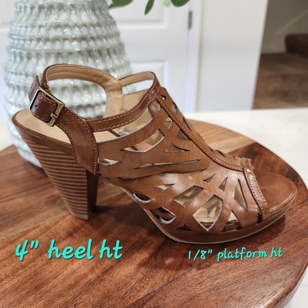 Chinese Laundry Heels. Size 8